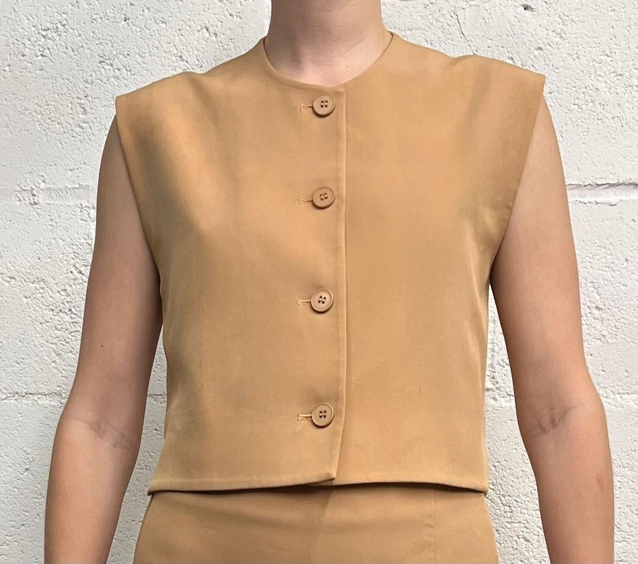 The beige co ord - (bleach & tint proof)