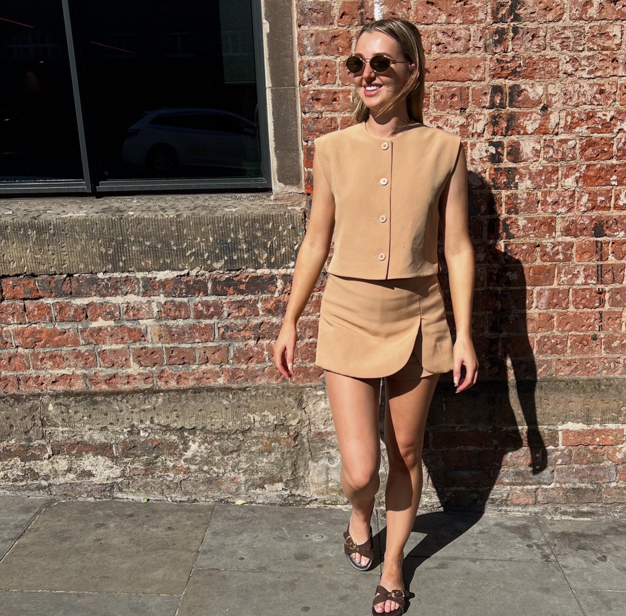 The beige co ord - (bleach & tint proof)